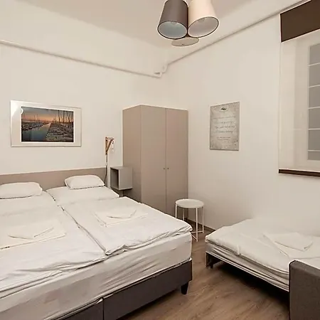 Magaspart Panzio 酒店 Balatonföldvár