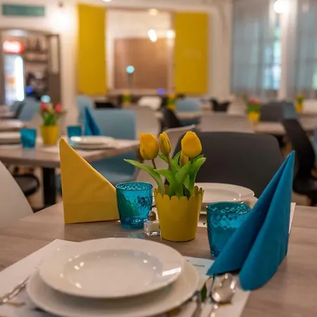 Magaspart Panzio ホテル