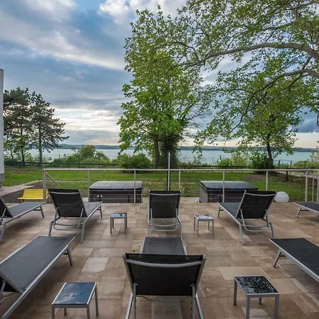 Magaspart Panzio Balatonfoldvar