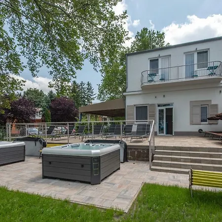 Magaspart Panzio Balatonföldvár