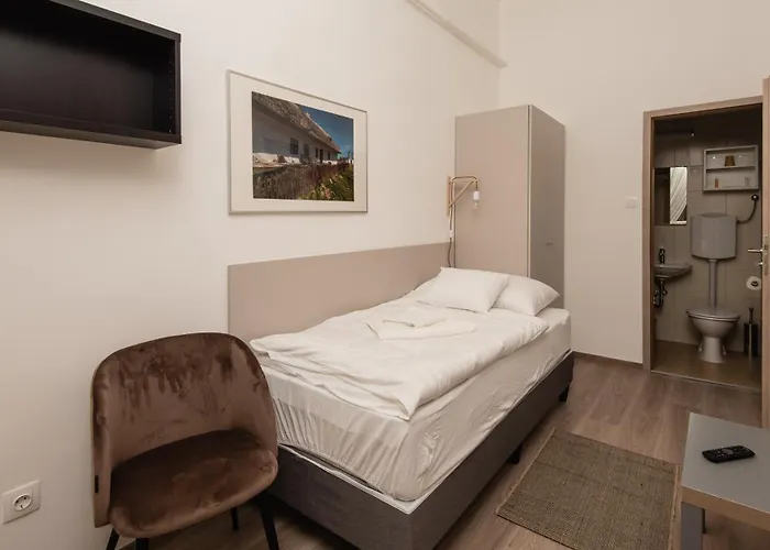 Hotel Magaspart Panzio