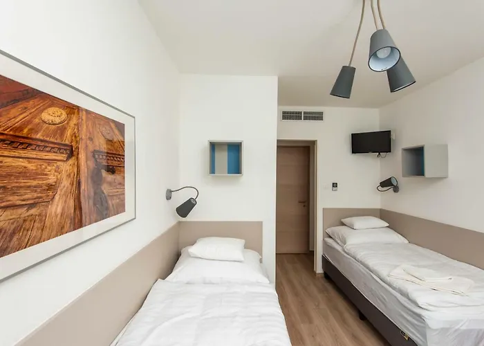 Magaspart Panzio Hotel