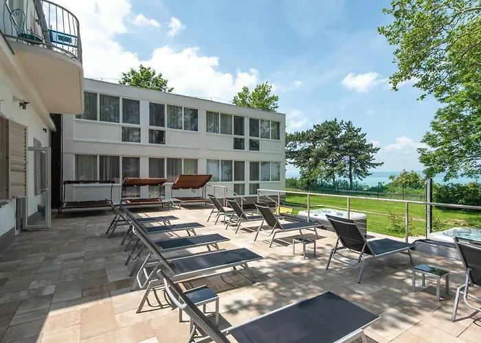 Magaspart Panzio Balatonföldvár