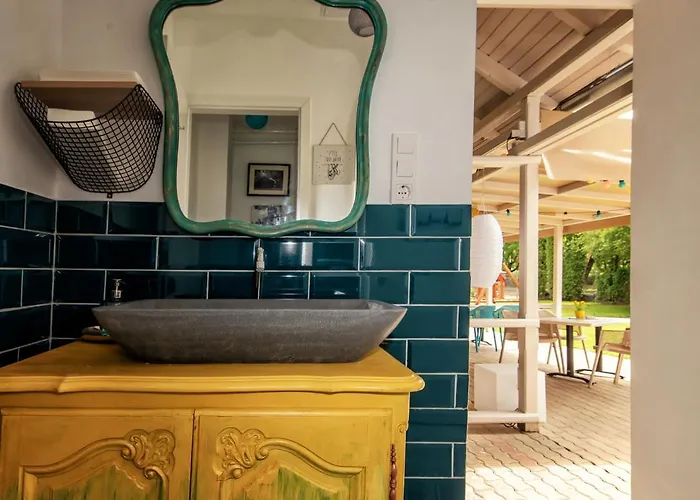 Magaspart Panzio מלון